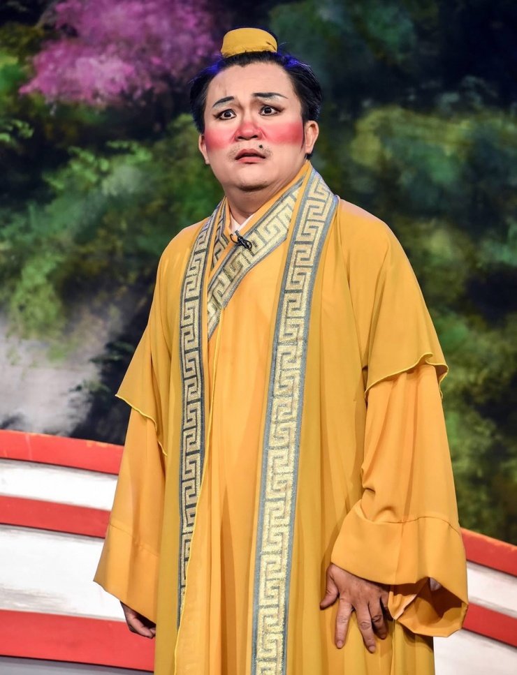 Ảnh sao 2/2: Hồng Vân hội ngộ hai danh hài Hoài Linh, Xuân Hinh - 10