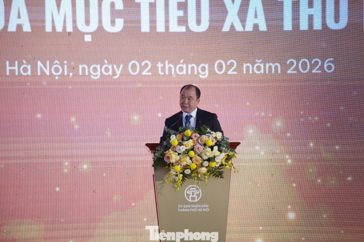 Ông Trần Đăng Khoa, Chủ tịch HĐQT Công ty Cổ phần Tập đoàn Tương Lai Sông Hồng phát biểu tại lễ khởi công