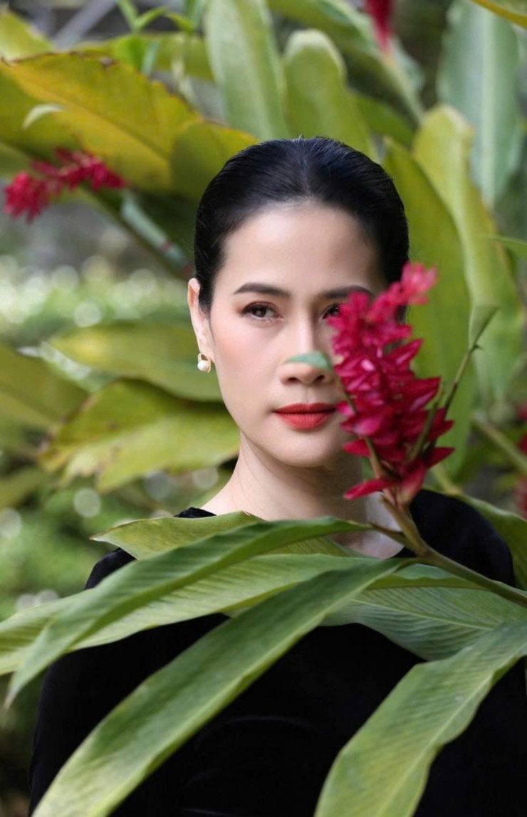 Diễn viên Thân Thúy Hà chia sẻ khoảnh khắc ngẫu hứng khi đang quay phim ở Đà Lạt.&nbsp;