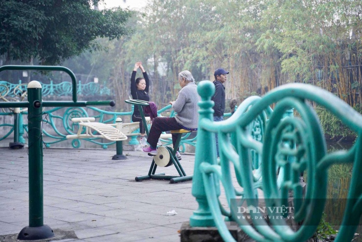 Đoạn phố Từ Hoa, Yên Hoa, Lạc Long Quân thì giữ nguyên mặt cắt giao thông hiện trạng, chỉ cải tạo vỉa hè. 