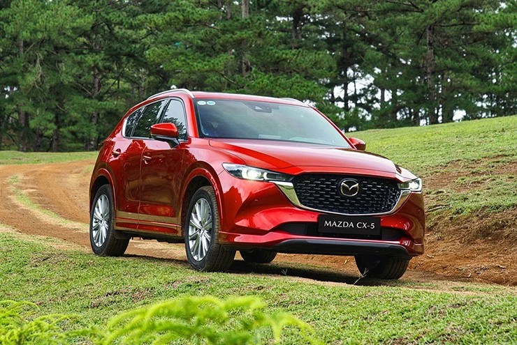 Mazda CX-5 không có đối thủ trong phân khúc.