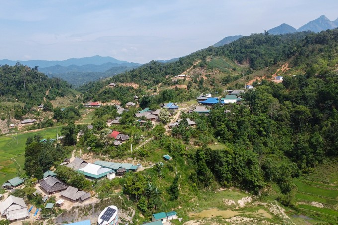 Một góc của xã Tri Lễ, nơi Xìa lợi dụng núi rừng hiểm trở để đưa gia đình vượt biên sang Lào bằng đường tiểu ngạch sát biên giới, lẩn trốn suốt 22 năm. Ảnh: Đức Hùng