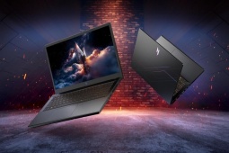 Acer Nitro V 15 ProPanel - Laptop gaming RTX 5050, màn hình 180Hz chuẩn màu