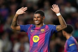 Barcelona muốn mua đứt Rashford 26 triệu bảng, HLV Carrick bất lực