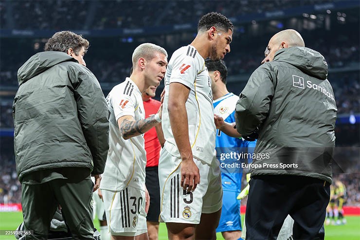 Bellingham bật khóc rời sân vì chấn thương, ĐT Anh chịu tổn thất trước World Cup - 3