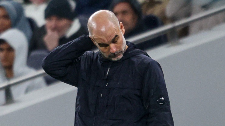 Man City của Pep Guardiola bị Tottenham trừng phạt vì sự lỏng lẻo sau giờ nghỉ