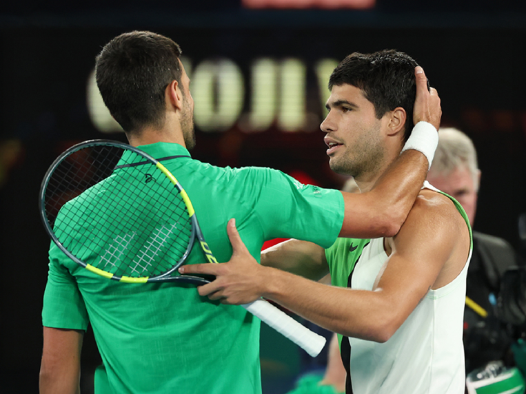 Alcaraz vô địch Australian Open: Tennis “cúi đầu” trước tay vợt vĩ đại nhất tương lai? - 6