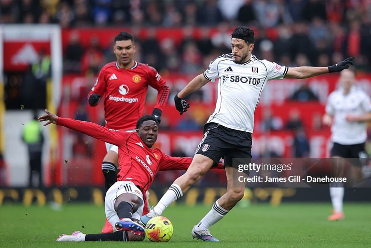 Mainoo đa năng hơn so với những gì Amorim nghĩ