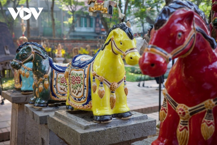 Trong mỹ thuật, Ngựa không chỉ là hình ảnh tả thực mà còn là phương tiện biểu đạt cảm xúc, chuyển động và nhịp điệu của không gian.