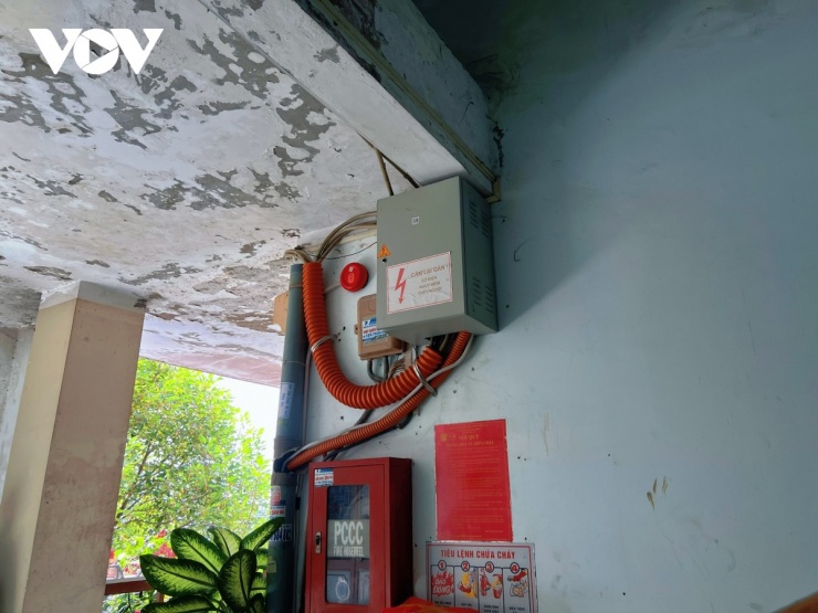 Nhiều hệ thống hạ tầng kỹ thuật công trình như điện, cấp thoát nước đều ở trạng thái hỏng hóc.