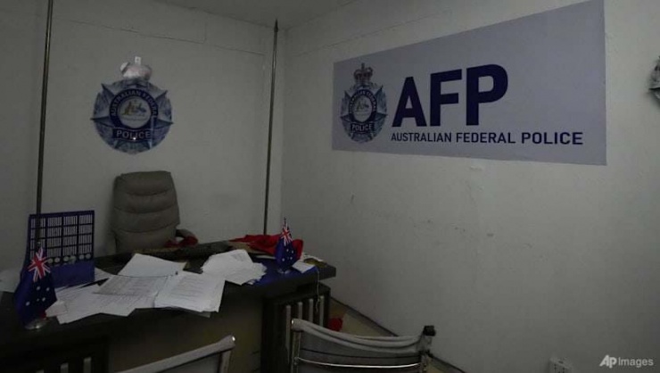 Một mô hình giống đồn cảnh sát Úc được nhìn thấy tại một khu lừa đảo ở O'Smach - Campuchia. Ảnh: AP