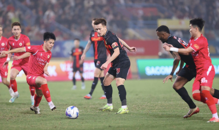 Sau quãng nghỉ 80 ngày, V-League 2025/26 đá 2 vòng đấu rồi lại tiếp tục nghỉ dài