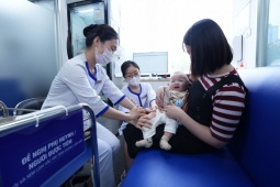 Gánh nặng RSV ở trẻ dưới 1 tuổi và lợi ích của việc tiêm chủng phòng ngừa sớm