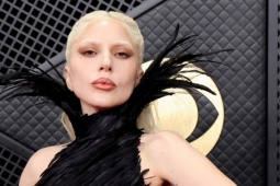 7 sao mặc đẹp nhất Grammy 2026