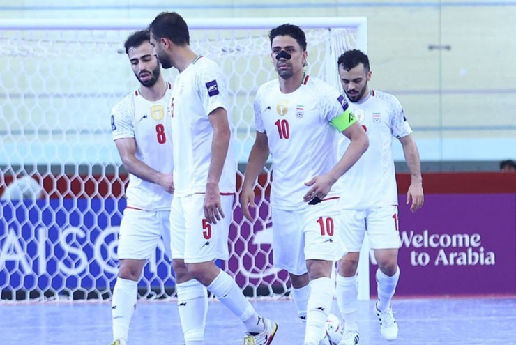 ĐT futsal Iran tỏ ra quá mạnh