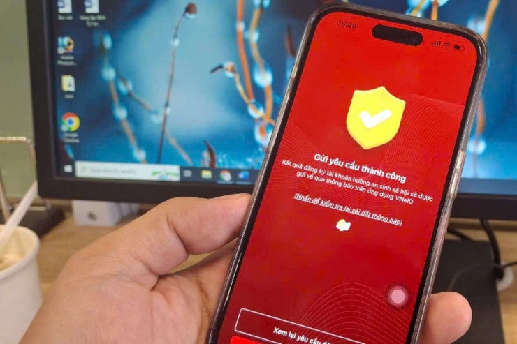 Việc tích hợp sổ đỏ trên VNeID đánh dấu bước tiến mới trong số hóa giấy tờ nhà đất, tạo điều kiện cho người dân tiếp cận thông tin tài sản và góp phần hoàn thiện cơ sở dữ liệu đất đai quốc gia.