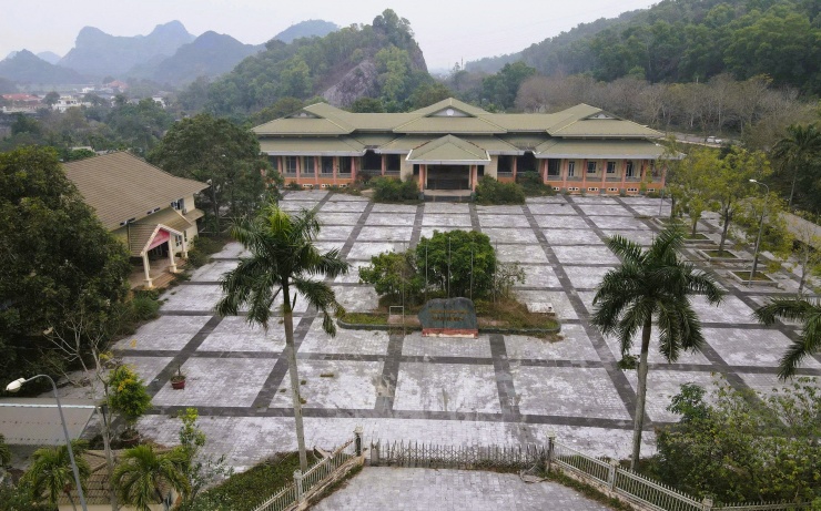 UBND phường Hàm Rồng vừa xin đề xuất thay đổi công năng để phát huy công trình, tránh việc bỏ hoang gây lãng phí.