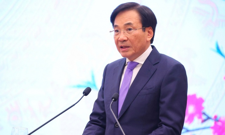 Bộ trưởng, Chủ nhiệm Văn phòng Chính phủ Trần Văn Sơn.