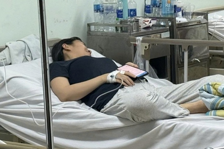 46 người ở TP HCM nghi ngộ độc sau ăn tiệc tất niên