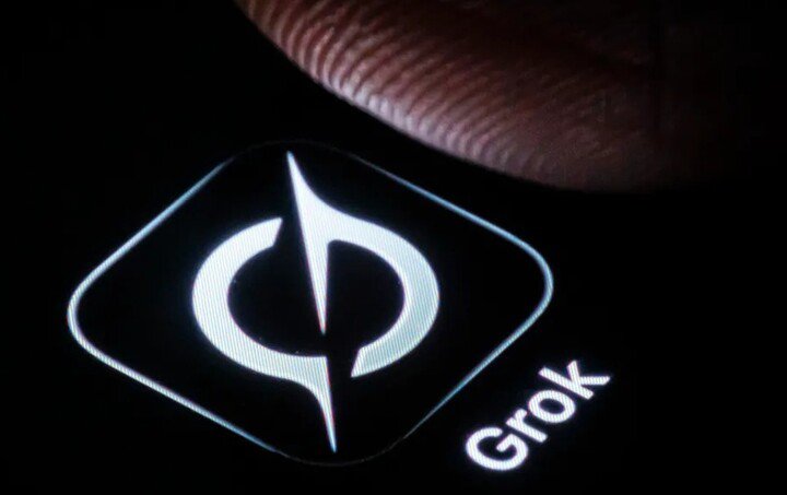 Grok được thiết kế để trò chuyện một cách hài hước, dí dỏm và thẳng thắn. (Ảnh: Cnet)