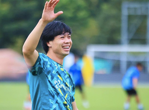 Chấn thương không quá nghiêm trọng, Công Phượng sẽ sớm thi đấu trở lại