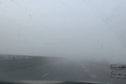 Sương mù dày đặc trên cao tốc, Cục CSGT tạm cấm đường