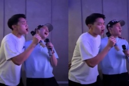 Đình Bắc "gây bão mạng" khi song ca cùng thần tượng, đốn tim với hành động đẹp