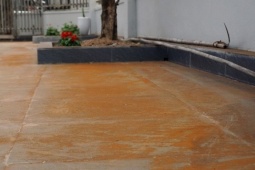 Người dân hoang mang về hiện tượng bão 'bụi màu' ở Hải Phòng