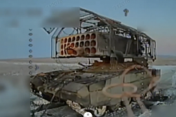 Lần đầu tiên trong lịch sử: Ukraine phá hủy "vũ khí huyền thoại" của Moscow ngay trên đất Nga