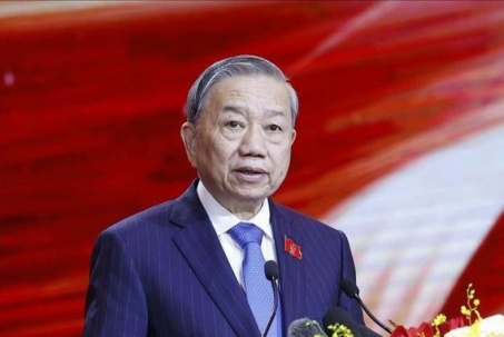 Thấy gì từ thông điệp "Phải biết xấu hổ khi dân còn nghèo"?