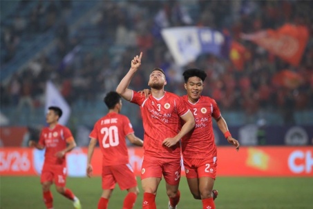 Trực tiếp bóng đá Công an Hà Nội - Tampines Rovers: Chủ nhà có bàn thứ 6 (Cúp C1 ĐNÁ) (Hết giờ)