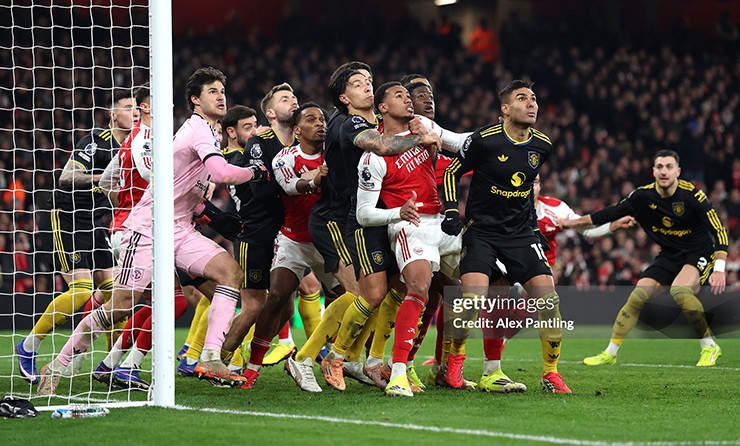 Arsenal đang là đội ghi nhiều bàn nhất Ngoại hạng Anh từ các tình huống cố định mùa giải 2025/26