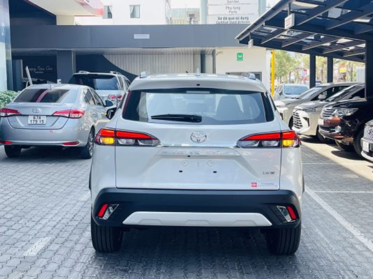 Honda CR-V e:HEV RS và Corolla Cross HEV: Hybrid nào “xanh” thực sự? - 12