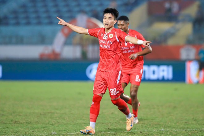 Trực tiếp bóng đá Công an Hà Nội - Tampines Rovers: Chủ nhà có bàn thứ 6 (Cúp C1 ĐNÁ) (Hết giờ) - 3