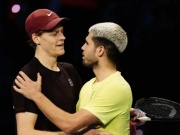 Đua đỉnh cao tennis Alcaraz - Sinner, khi nào "Người băng" vươn lên chiếm số 1?