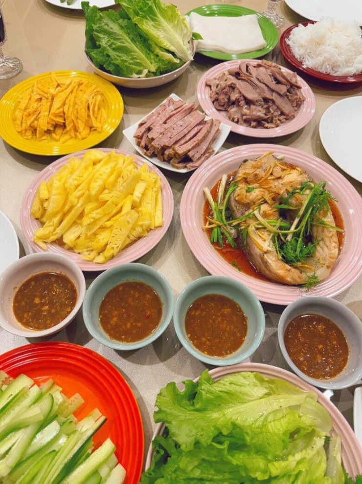 Nữ MC đình đám quê Nghệ An gây mê mệt với những món ăn như nhà hàng - 8