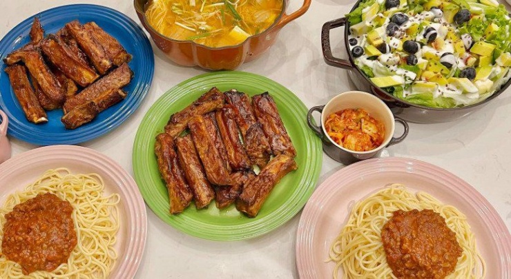 Nữ MC đình đám quê Nghệ An gây mê mệt với những món ăn như nhà hàng - 12