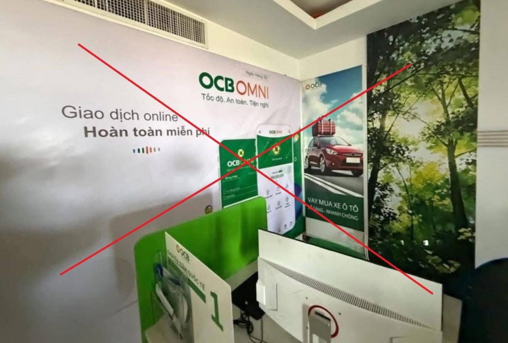 Tội phạm dàn dựng bối cảnh giống như một phòng giao dịch ngân hàng để lừa đảo.