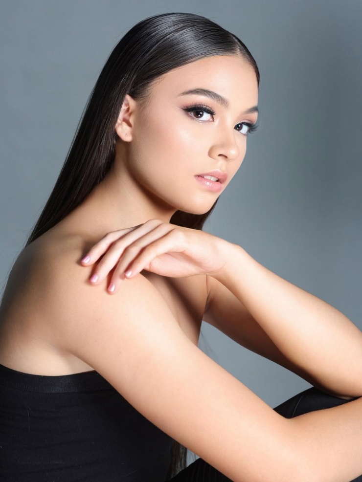 Không chỉ múa siêu giỏi, Asia cũng không xa lạ với khán giả truyền hình. Từ khi còn bé, cô đã xuất hiện trên sóng truyền hình quốc gia, biểu diễn nhảy múa trong nhiều chương trình nổi tiếng như Kid’s Choice, Your Moment... Năm 2016, Asia cùng cha và 2 chị gái gây chú ý tại Pilipinas Got Talent với màn trình diễn giàu cảm xúc, nhận 4 nút chọn từ ban giám khảo.&nbsp;