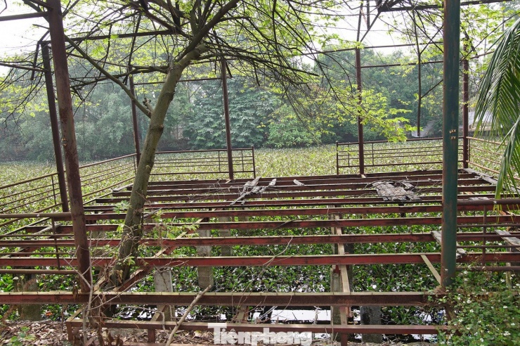 Hàng loạt hạng mục xuống cấp, mất mỹ quan, gây mất an toàn cho người dân