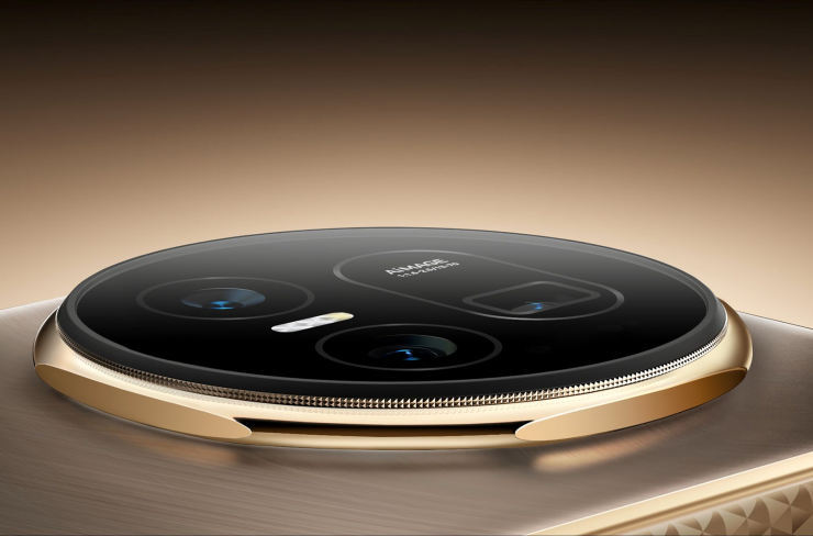 Hệ thống camera "khủng" của Magic V6. Ảnh: timesbull