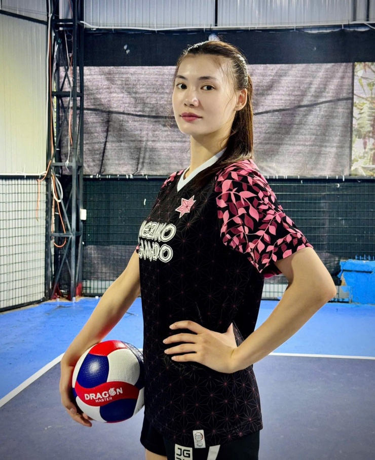 Yến Nhi cũng là trụ cột của đội U21 Việt Nam tại giải U21 thế giới 2025, từng được HLV Nguyễn Tuấn Kiệt triệu tập lên ĐTQG.