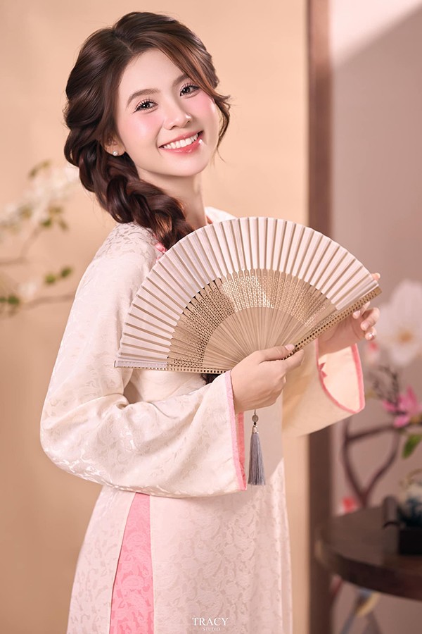 Chang Mây mong muốn khán giả từng yêu thương và ủng hộ cô, sẽ tiếp nhận thông tin một cách tỉnh táo, chọn lọc; không suy đoán hay phán xét khi sự việc chưa được làm rõ; và tôn trọng việc để pháp luật trở thành cơ sở duy nhất đưa ra kết luận cuối cùng.