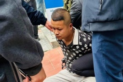 Diễn biến vụ nghi phạm xông vào ngân hàng cướp tiền