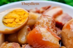 Dùng loại lá này nấu món thịt kho trứng để màu đẹp, nước trong, thơm ngon chuẩn vị ngày Tết