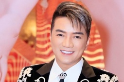 Ca sĩ Đàm Vĩnh Hưng tìm bình yên sau biến cố, mở quán bán cà phê ở tuổi 55