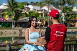 Valentine trong kỷ nguyên số: xa mặt nhưng không cách lòng chỉ với một 