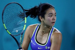 Nóng nhất thể thao trưa 5/2: Ngôi sao tennis Philippines thắng ngược ở giải Abu Dhabi