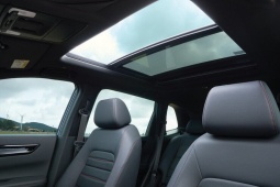 Chênh nhau 40 triệu đồng, chọn Honda CR-V G 2024 hay Hyundai SantaFe Exclusive 2025?