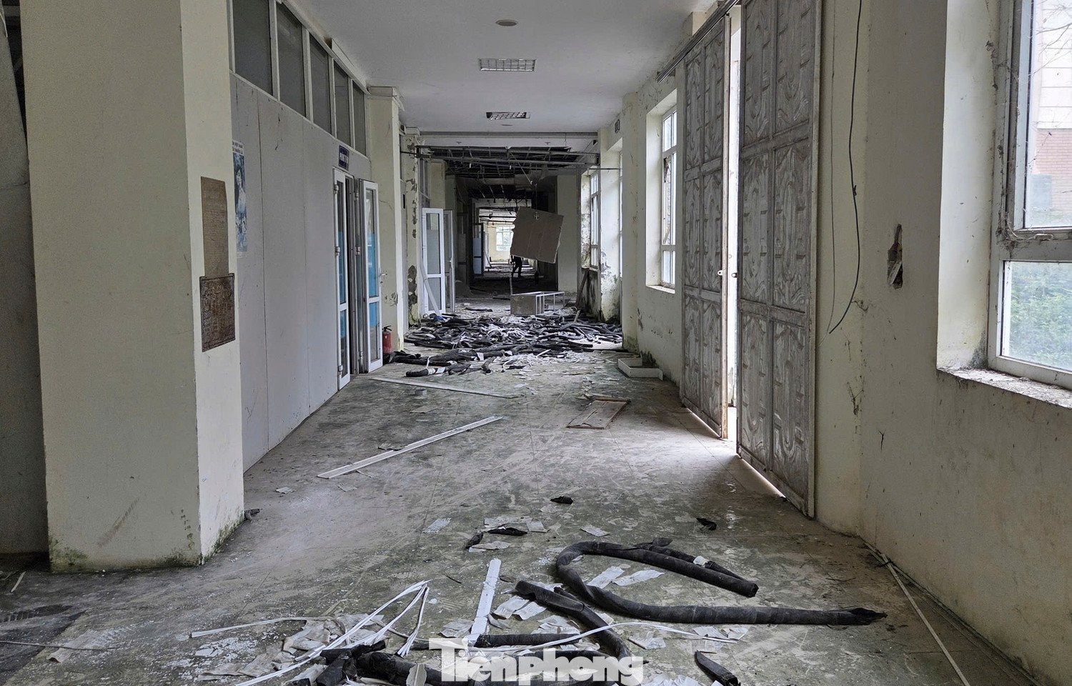 Cảnh nhếch nhác, tài sản mất cắp tại Trung tâm Hội nghị 160 tỷ đồng - 5